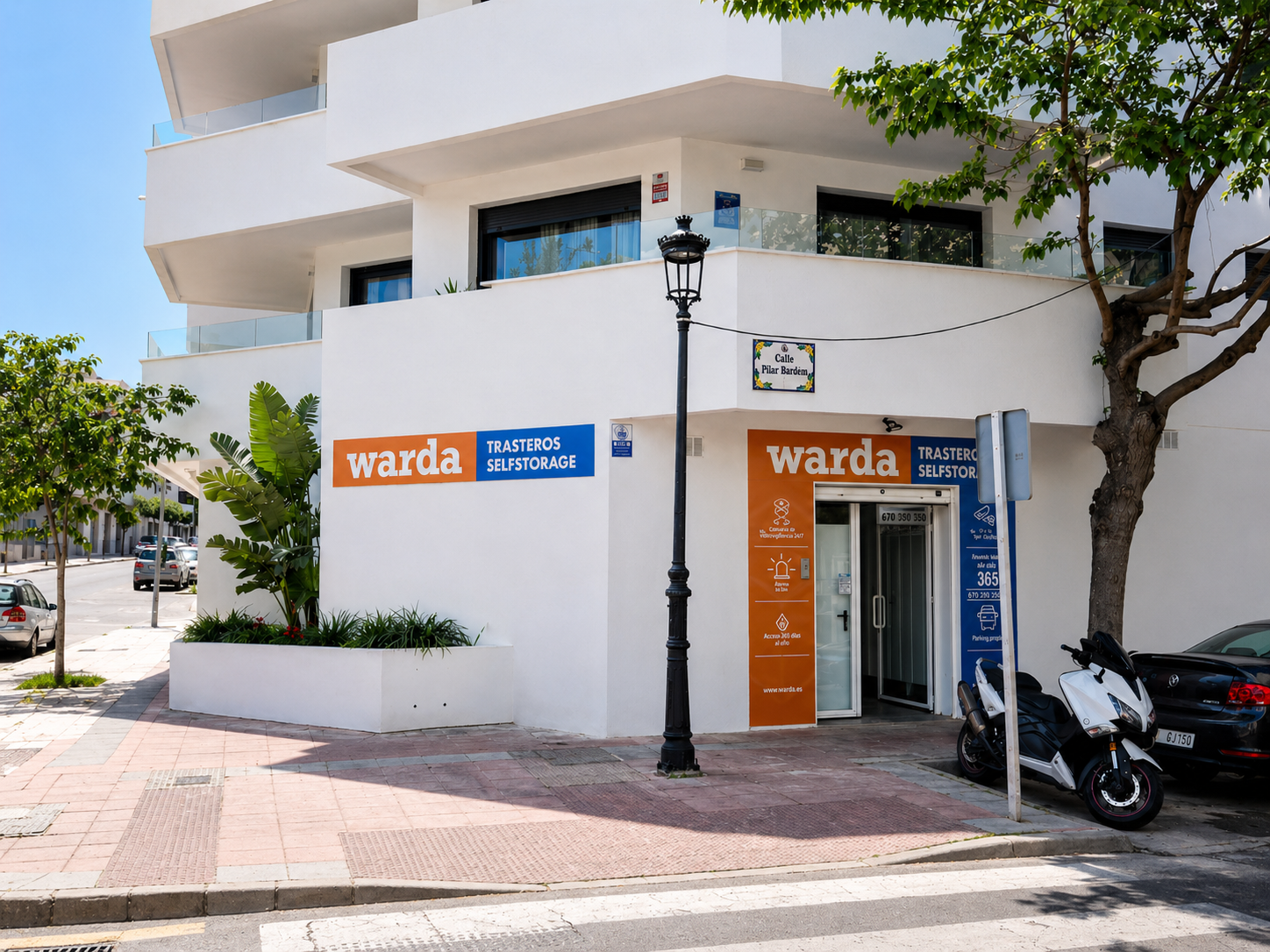 Facade of WARDA Estepona